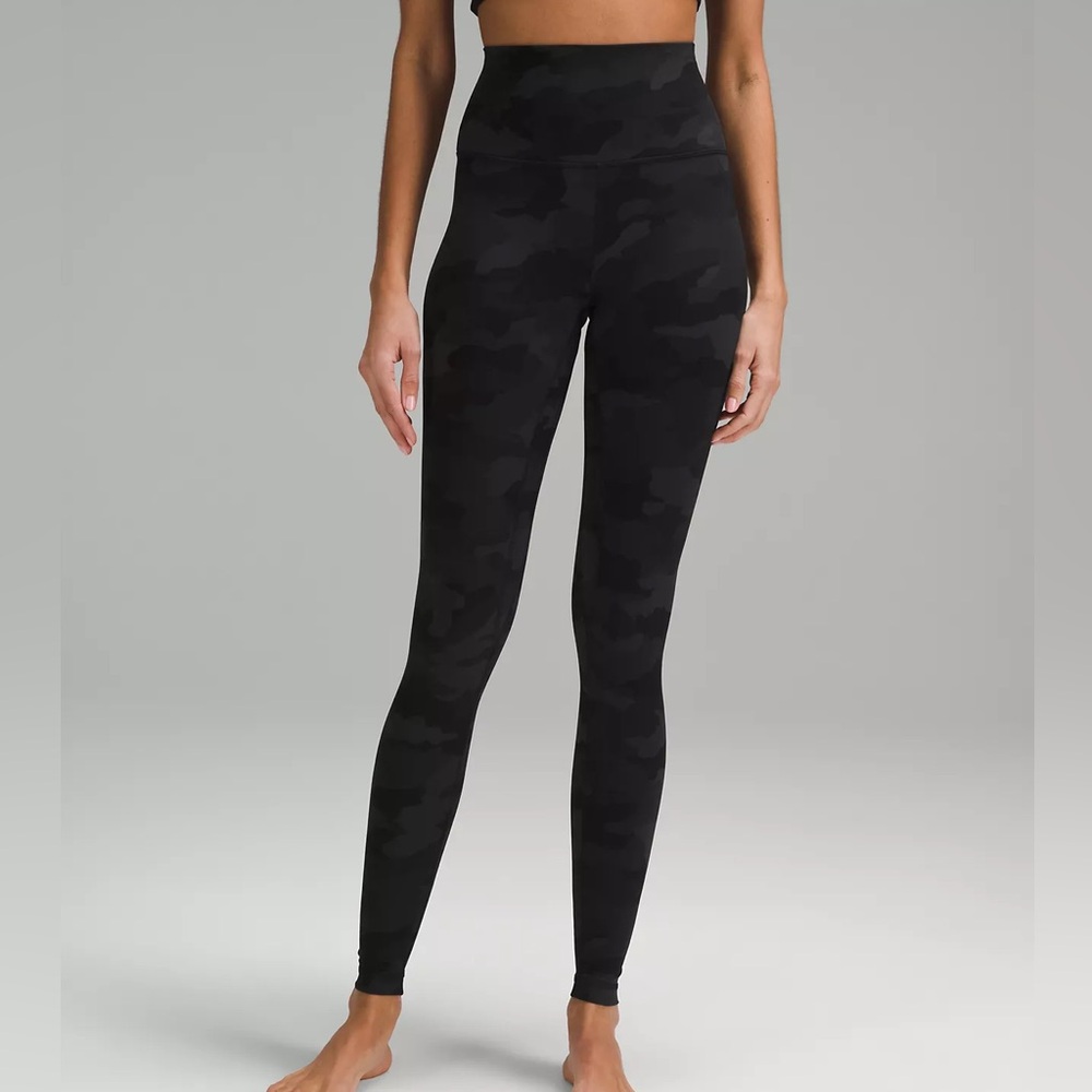 Lululemon Black Camo Leggings Size 10